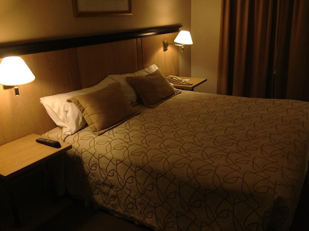 Argentino Hotel Mendoza Bagian luar foto
